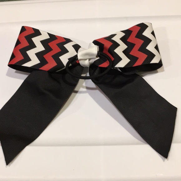 Maroon/black/white Chevron 2” wide pony tail bow - Picture 6 of 6